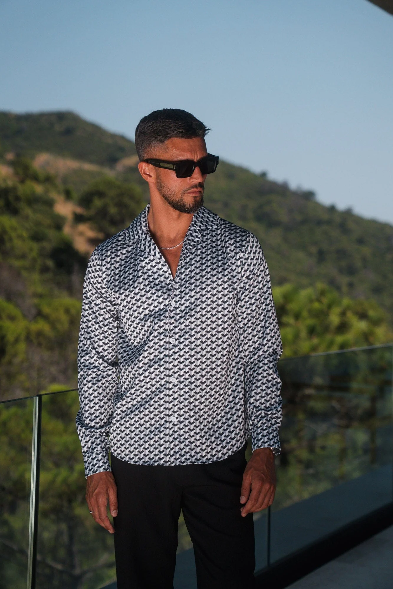 Monochrome Illusion Printed Shirt - Image 3