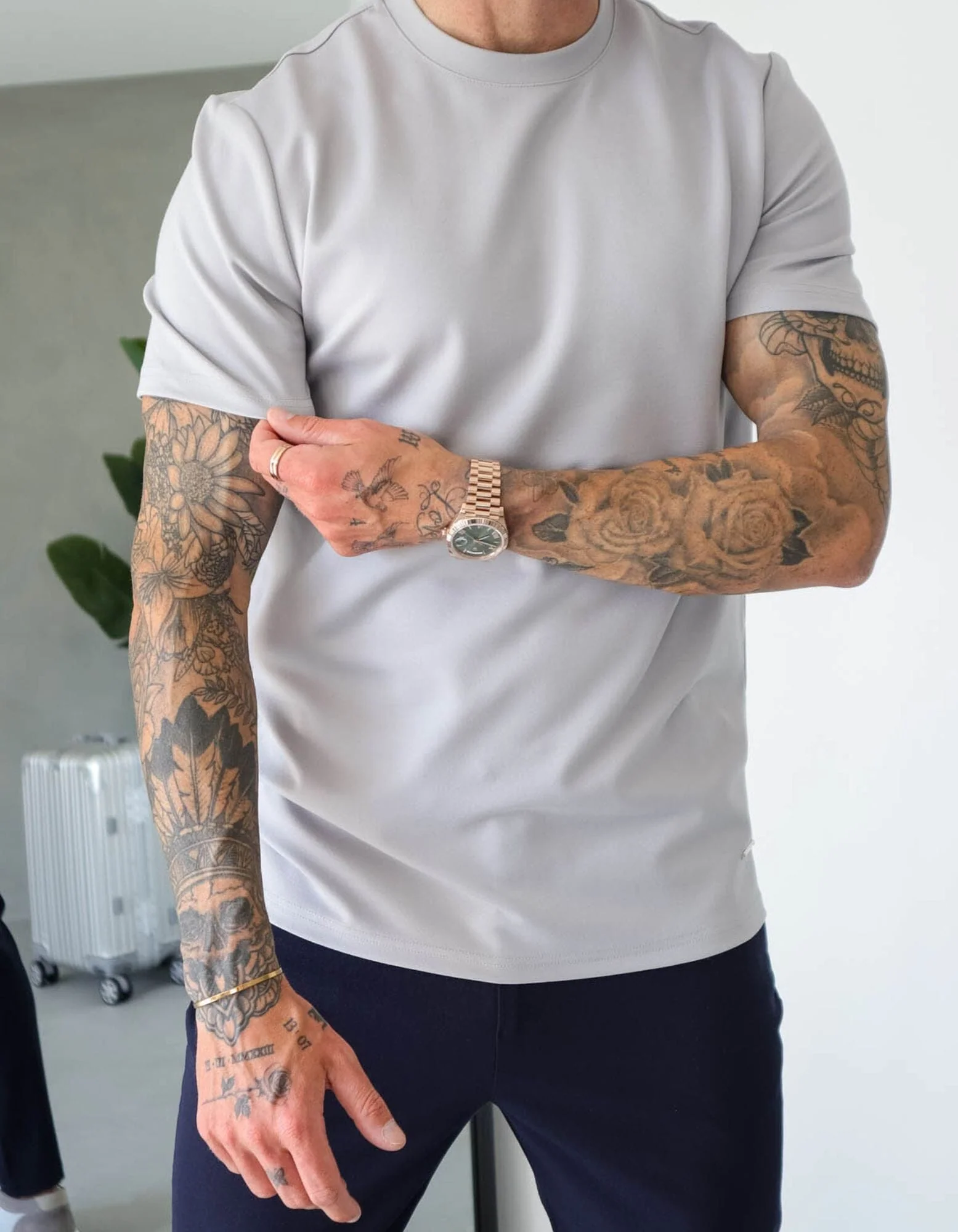 Premium T-Shirt Pebble - Image 3